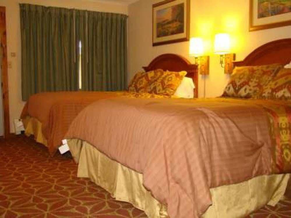 Ludlow Colonial Motel Rom bilde